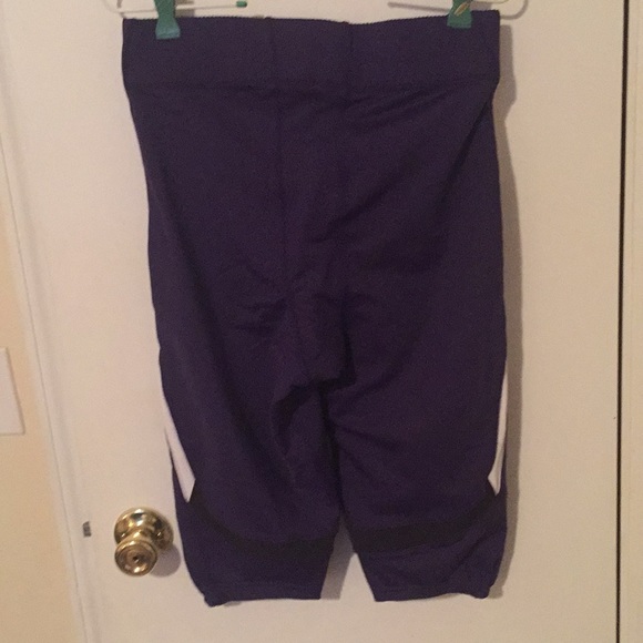 NWT Under Armour football pants purple large - Picture 6 of 7